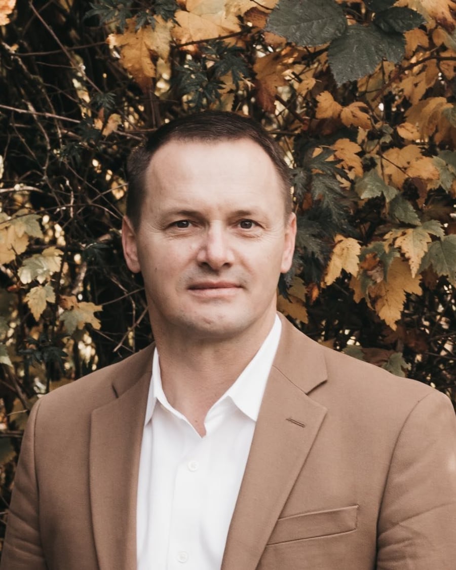 Portrait of Василь Папірник